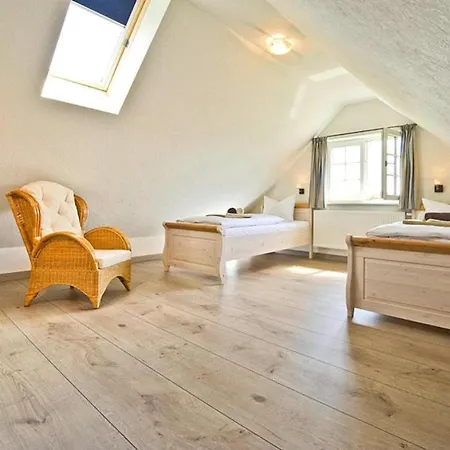 Hébergement de vacances Gutshaus, Sellin (Rugen)